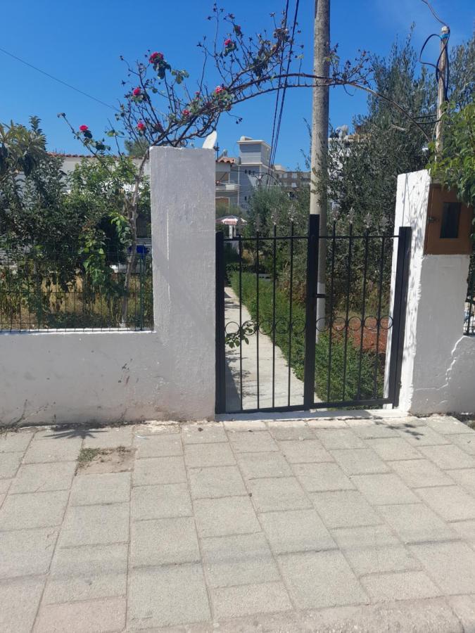 Vila F&M Ksamil Exteriör bild